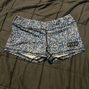 Fleo shorts